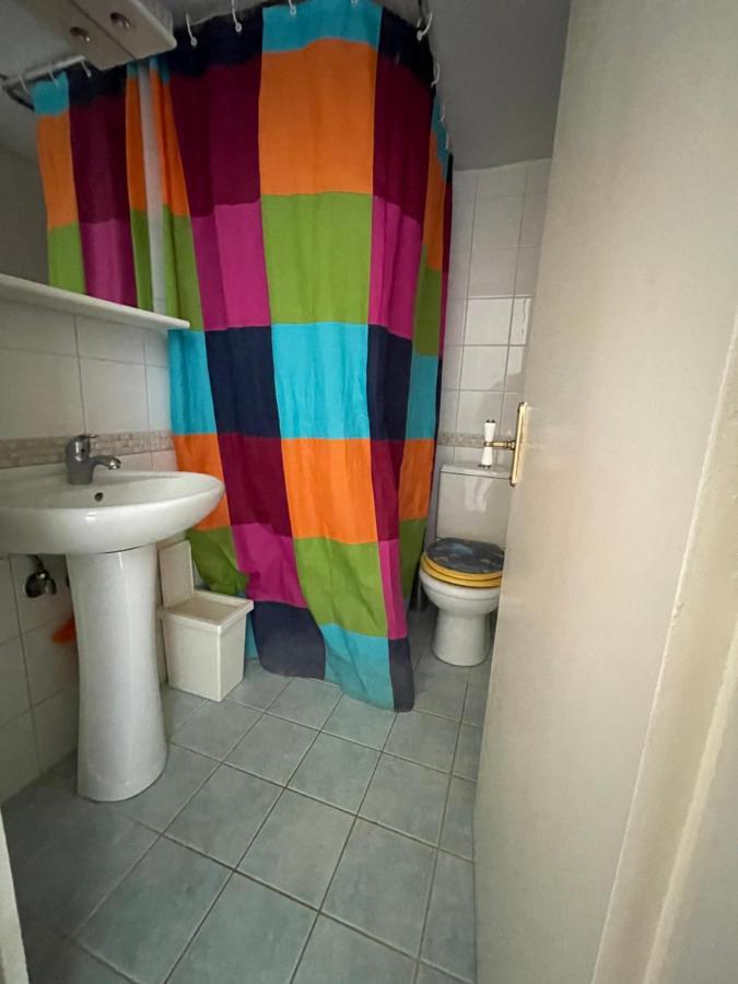 Breeze Apartments Peraía エクステリア 写真